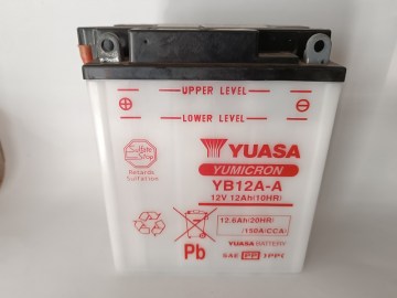 YUASA YB12A-A (1)